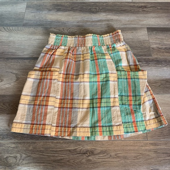 Urban Outfitters Plaid Skirt - Picture 2 of 4